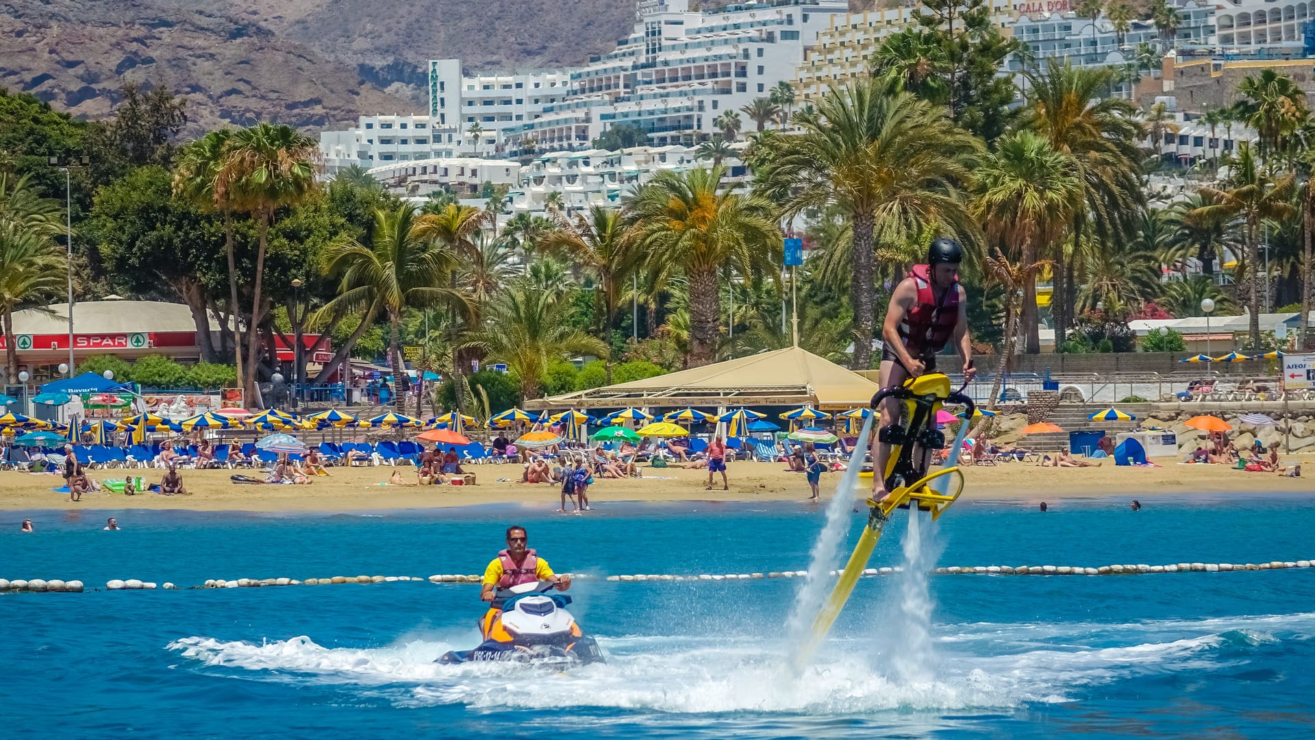 Costa Barcelona flyboard